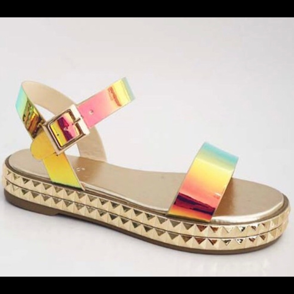 Women’s shoes